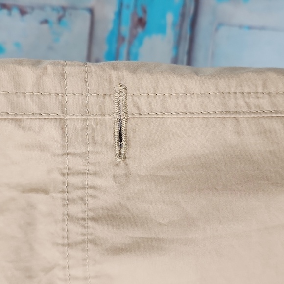 Patagonia Solimar Shorts in Khaki - Picture 3 of 8